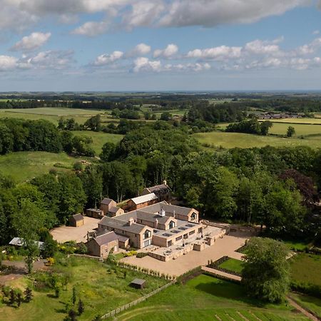 Charlton Hall Estate Alnwick Exterior foto