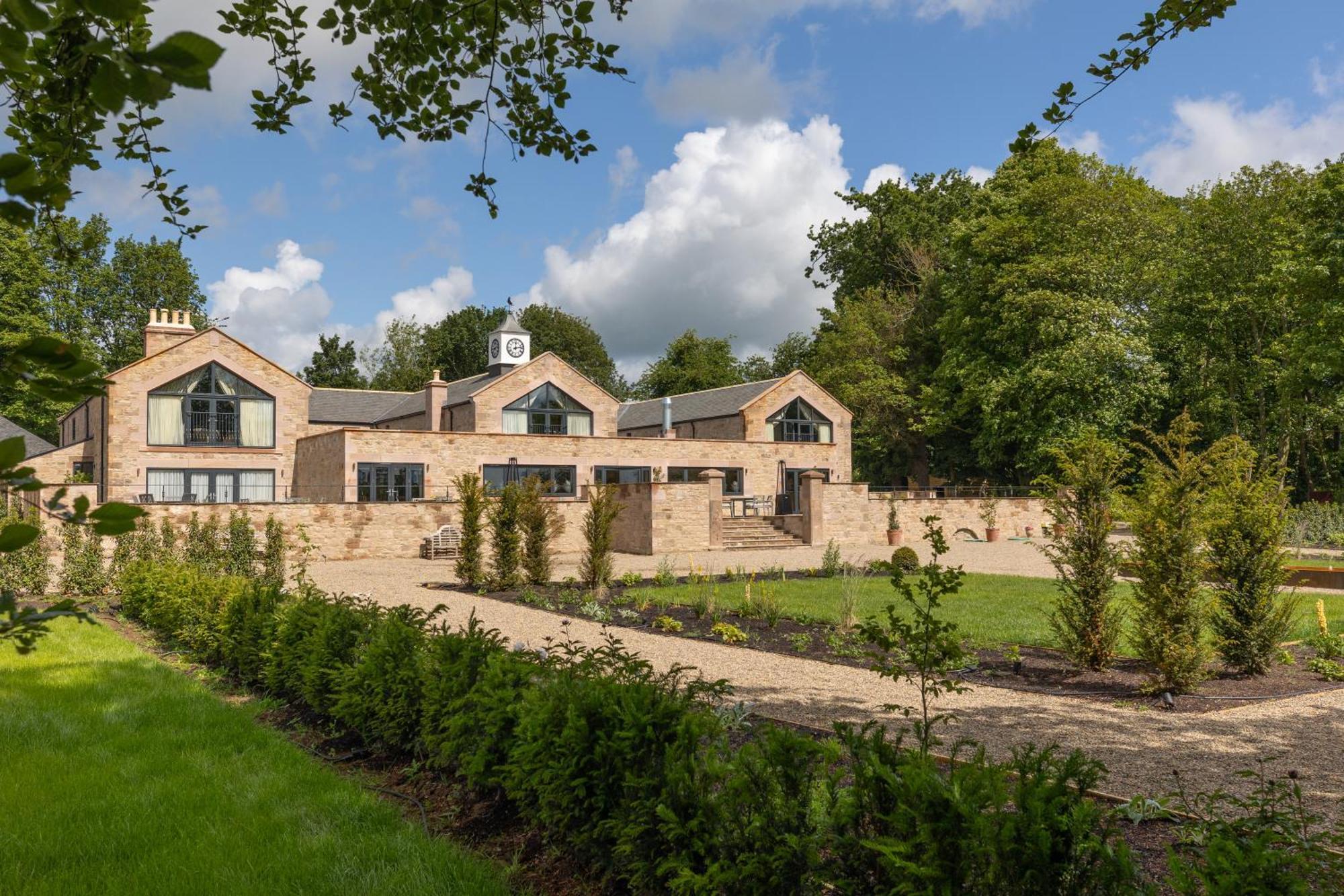 Charlton Hall Estate Alnwick Exterior foto